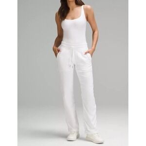 Lululemon Pants Womens 4 White Dance Studio Mid Rise Straight Lined Cinch Hem